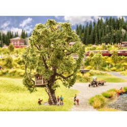 Árbol con casita de 15 cm 21765 NOCH