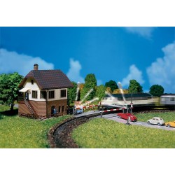 Paso a nivel automatico con garita  222170 Faller Escala N