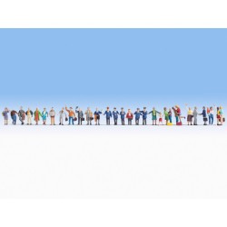 Megaset economico, en la estacion, 30 figuras 16041 NOCH Escala H0