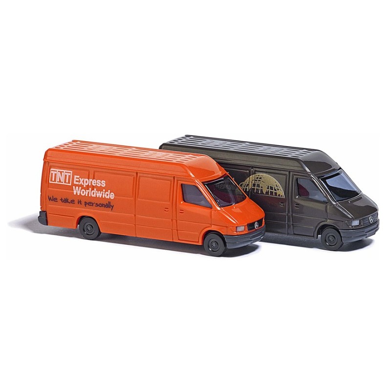 Furgonetas de reparto Mercedes Sprinter TNT y UPS 8338 Busch Escala N