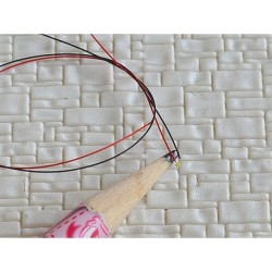 Micro SMD verde de 0,28mm y micro cable ya instalado Z0402-D MDT 