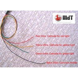 Semaforo negro de trafico de LED doble verde/ambar/rojo 2,4cm GR3N MDT Escala N