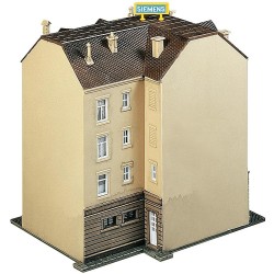 Edificio en esquina con oficina de correos 232305 Faller Escala N