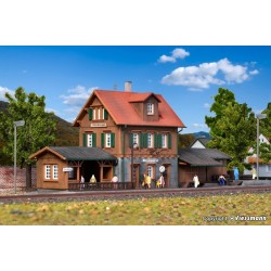 Estación Unterlenningen 37704 Kibri Escala N