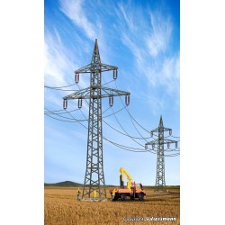 4 torres de alta tensión 38533 Kibri Escala H0