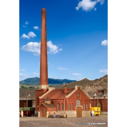 Sala de calderas con chimenea 39821 Kibri Escala H0