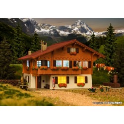 Chalet en Brienz 38805 Kibri Escala H0