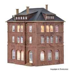 Edificio de operaciones ferroviarias con luz LED 38199 Kibri Escala H0