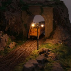 Farola doble LED LHM811A1-N 8 cm MDT Models Escala N