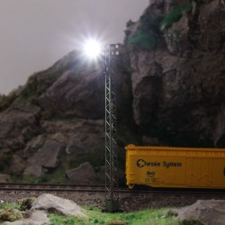 Farola LED LHM814-H0 10,6 cm MDT Models Escala H0