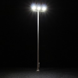 Farola triple LED Premium LHM819-H0 13 cm MDT Models Escala H0