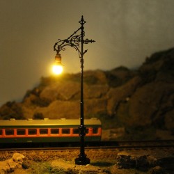 Farola LED Premium 11cm LHM615-H0 MDT Models Escala H0