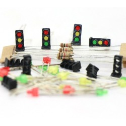 Lote 5 carcasas semáforos mono 3 asp. con LEDs rojo/ambar/verde y cables WC091 MDT Models Escala N
