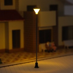 Farola de LED para andén o estación con base ajustable de altura de 1 a 7cm LHM03-7cm MDT Models