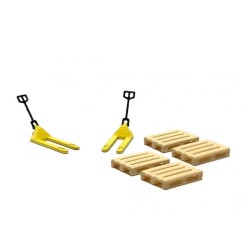 2 traspalés amarillos y 4 europalés 211025 N-Train Escala N