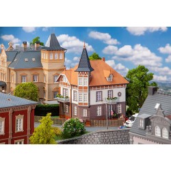 Villa urbana 130645 Faller Escala H0