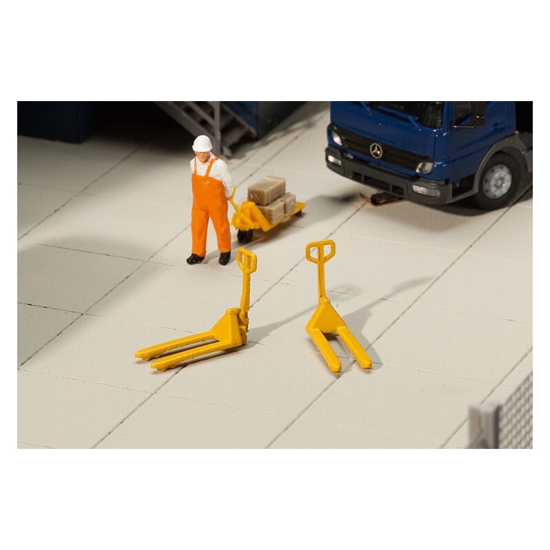 2 transpaletas 180915 Faller Escala H0