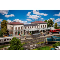 Estación de Koenigsfeld 110140 Faller Escala H0