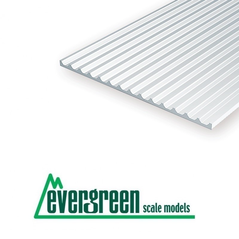 1 Plancha estriada en U de estireno 3.20 mm EVERGREEN 4544