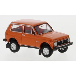 Lada Niva, naranja 27241 Brekina Escala H0
