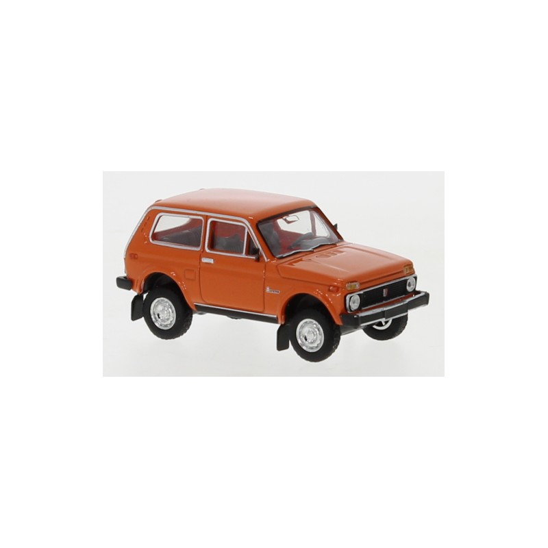 Lada Niva, naranja 27241 Brekina Escala H0