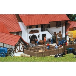 Valla de estacas 437 mm 272403 Faller Escala N