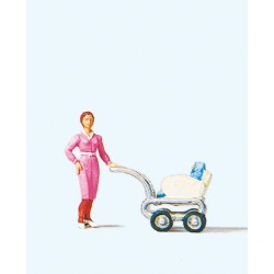 Mujer con carrito de bebe 28037 PREISER Escala H0