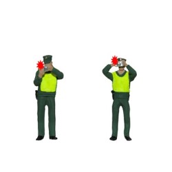 Guardia civil atestados fotografiando con luz funcional 4600 ANESTE Escala H0