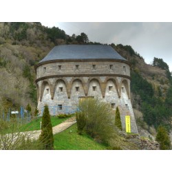 Torre de fusileros Canfranc Escala N