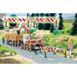 2 barricadas con LEDs intermitentes y unidad de control 5905 Busch Escala H0