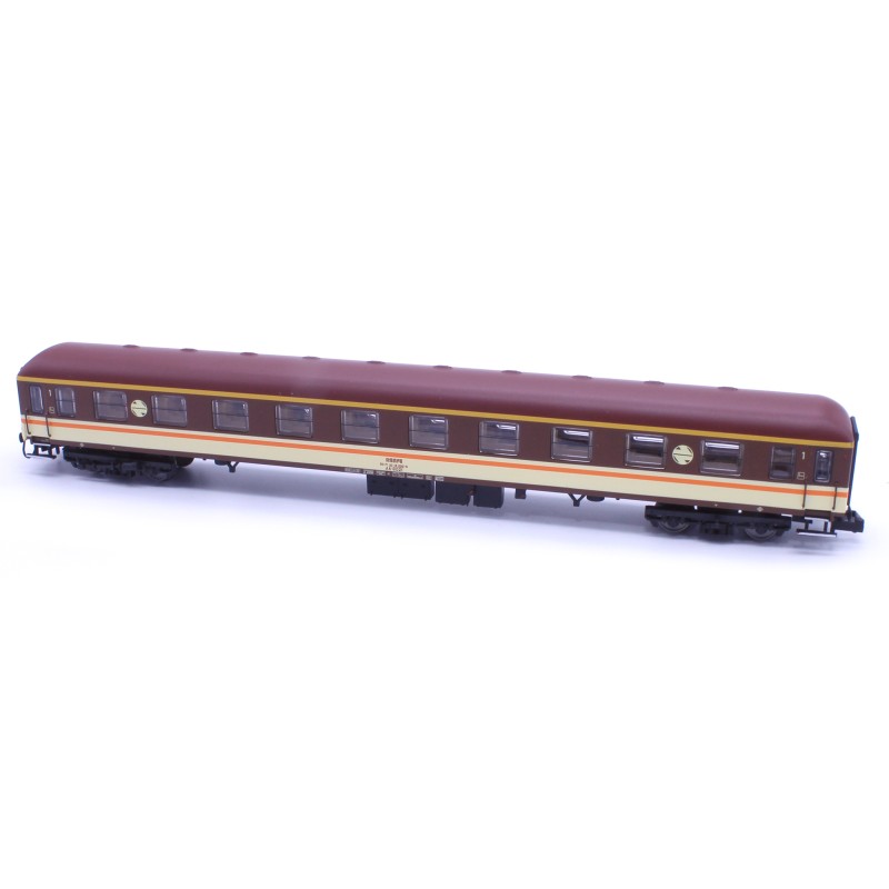 Coche AA-8021 Estrella, línea amarilla, 1ª Clase N50849 MfTrain Escala N