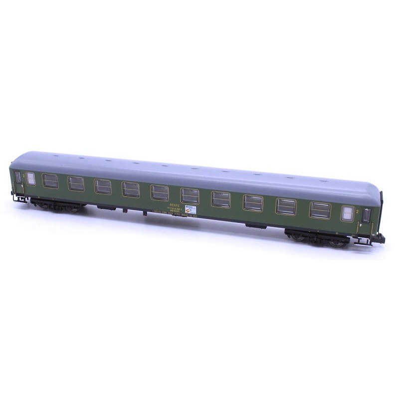Coche 2ª clase BB-8010 Renfe Verde UIC con logo Mundial 82 N50851 MfTrain Escala N