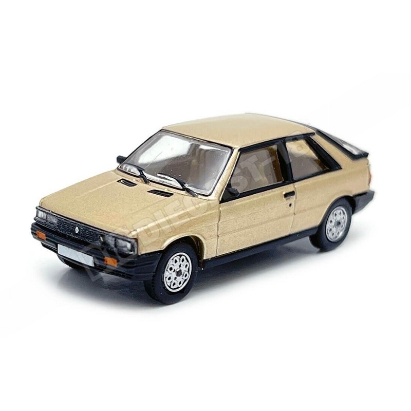 Coche Renault 11 beige Brekina PCX870755 Escala H0 1:87
