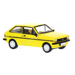 Coche miniatura Ford Fiesta MK I de 1975 color amarillo escala H0 1:87 de Brekina PCX87 referencia PCX870769