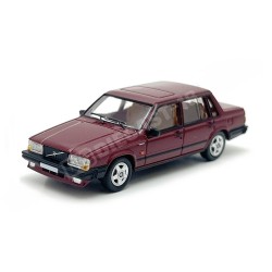 Coche miniatura Volvo 740 de 1984 color rojo oscuro escala H0 1:87 de Brekina PCX87 referencia PCX870663