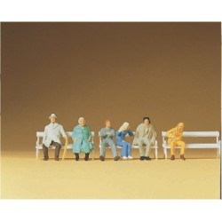 Personas sentadas con bancos 14004 PREISER Escala H0