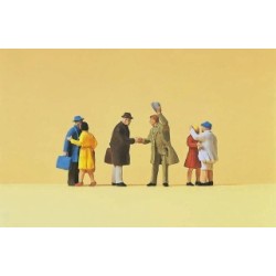 En el andén 14028 PREISER Escala H0