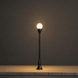 Farola clásica de globo F654 con altura ajustable de 1 a 6 cm iluminando un andén fondo solido