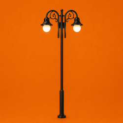 Farola doble de iluminación urbana clásica  LHM641-H0 en escala H0 MDT Models fondo solido