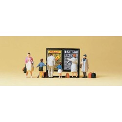 Viajeros con panel informativo 79145 PREISER Escala N