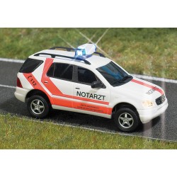 Coche medico Mercedes M-Class con luces intermitentes 5631 Busch Escala H0