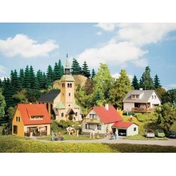 Set iglesia   3 casas   arboles 15201 Auhagen Escala H0