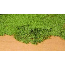 Maleza verde medio en manto 28 x 14 cm 1676 HEKI