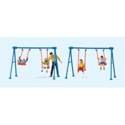 Niños columpiandose 10630 PREISER Escala H0