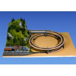 Rampa Helix para doble o vía sencilla 9 segmentos (1vuelta y media) R 420/483 mm 53005 NOCH Escala H0