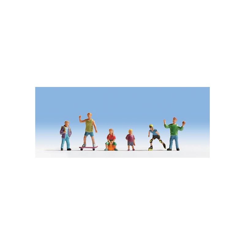 Niños jugando 15810 NOCH Escala H0