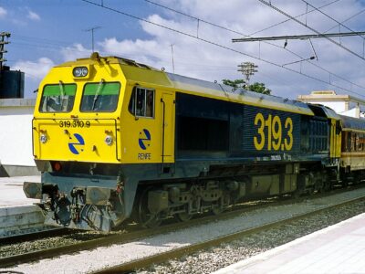 Digitalizaci贸n locomotora 319 Startrain/Toptrain Escala N